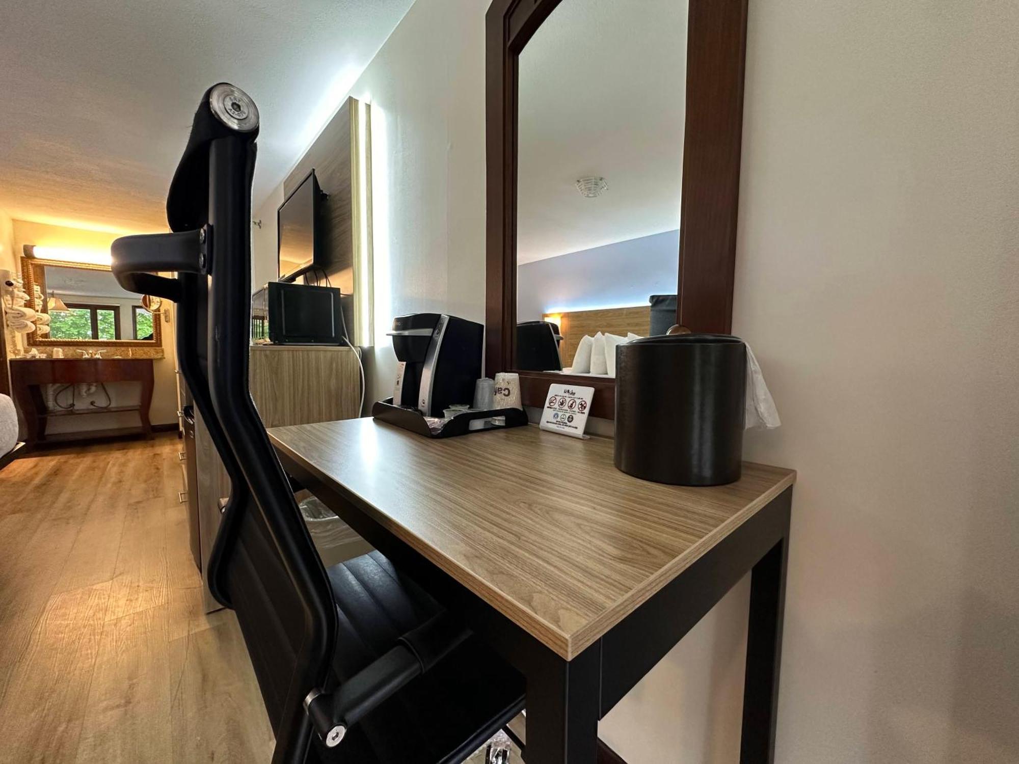 Usa Inn เวลล์ส ภายนอก รูปภาพ