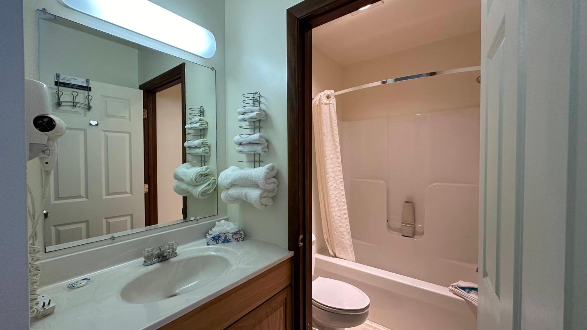 Usa Inn เวลล์ส ภายนอก รูปภาพ